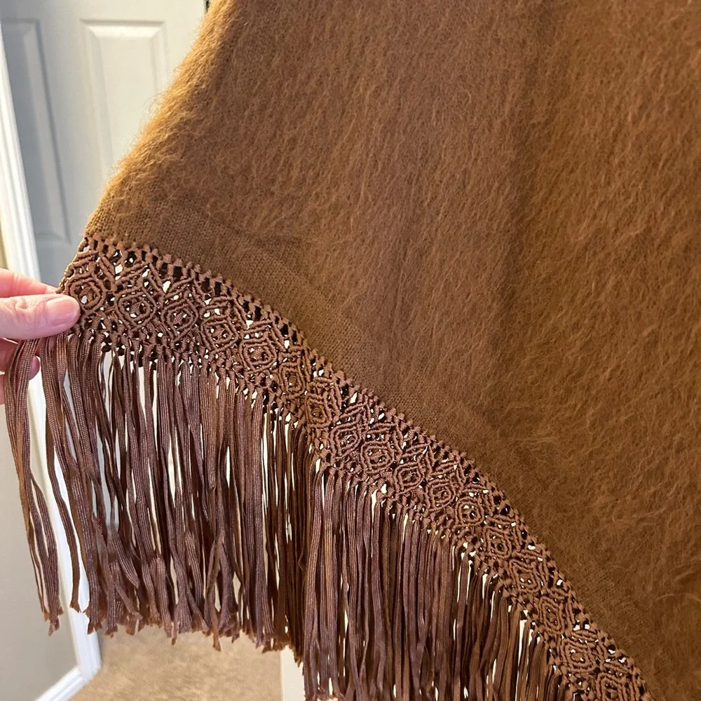 Brown Fringe Poncho - Picture 6 of 8